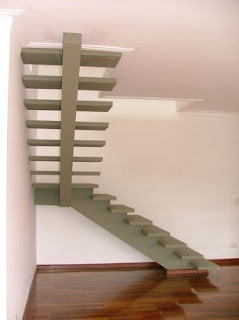Escadas-de-Concreto-foto-374x500
